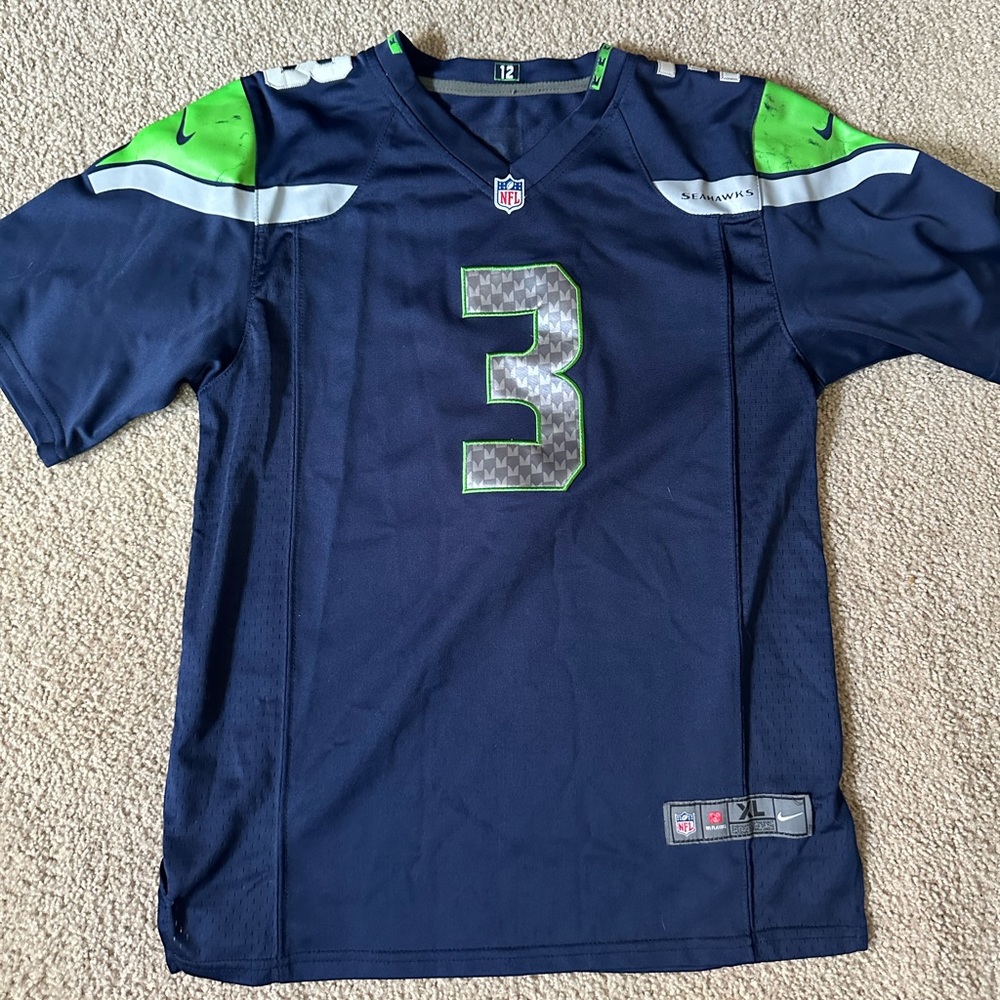 Russell Wilson jersey